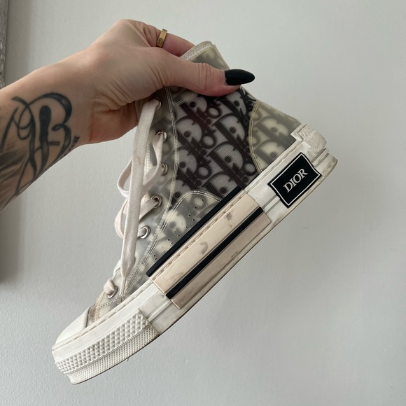 Dior Sneakers - Picture 7 of 8